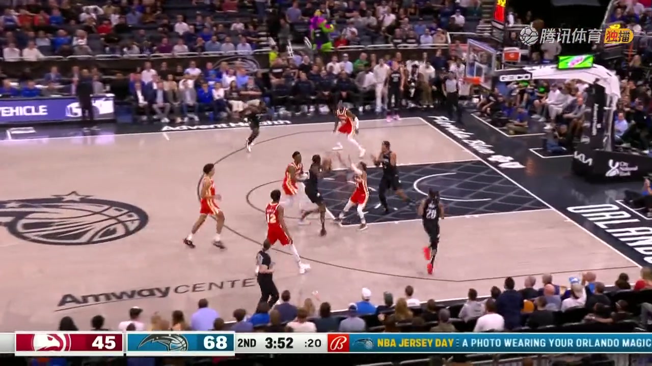 比文班亞馬如何？波爾-波爾持球一條龍反擊轉(zhuǎn)身過人暴扣